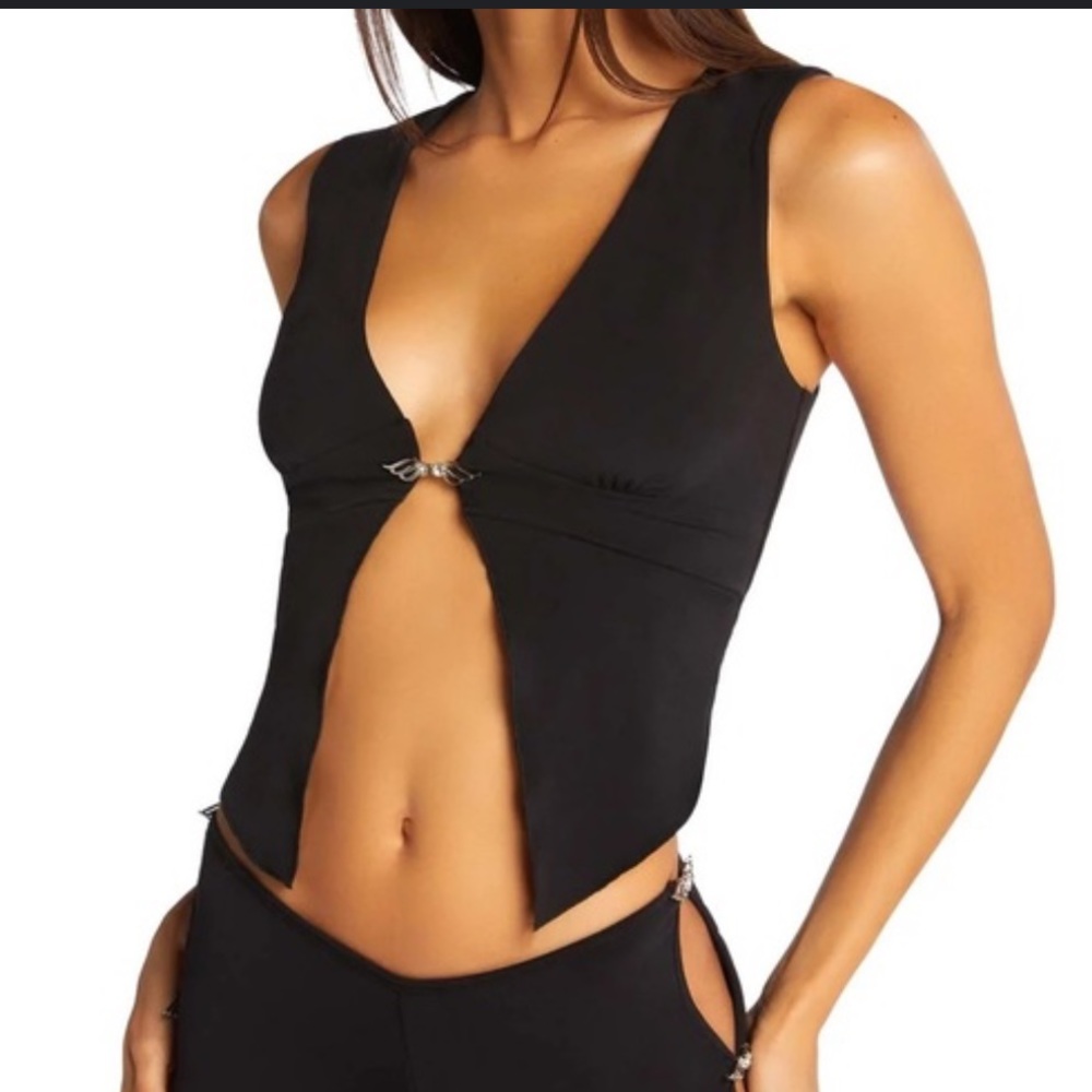 I.AM.GIA Black Plunge Front-Cut Crop Top